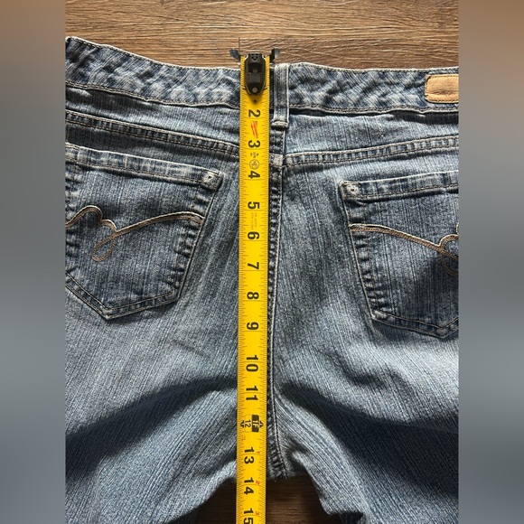 Bandolino Women’s Jeans | Mid-Rise Blue Denim |  sz 14 - Picture 5 of 8